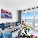 The Bay A602 By Host Agents